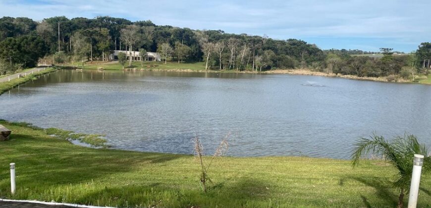 EXCELENTE TERRENO C/ 1.000m² EM CONDOMÍNIO FECHADO LOCALIZADO NA FAZENDA GUATAPARÁ.
