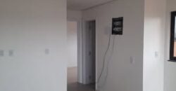 GEMINADA DE ESQUINA (SUÍTE + 1 QUARTO) NO LOTEAMENTO VEDERTI